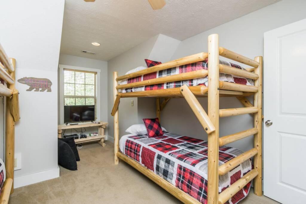 ダロネガ Deerfield Cabinヴィラ エクステリア 写真